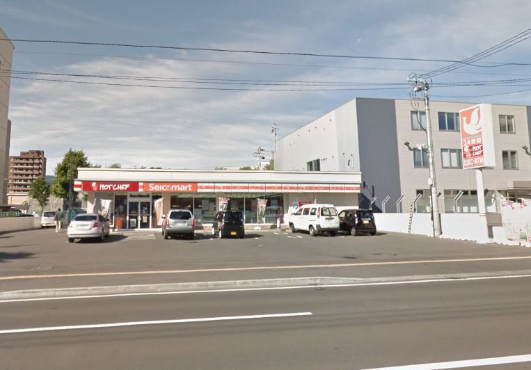 コンビニ　セイコーマート二十四軒4条店（コンビニ）まで112m