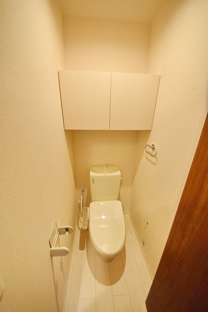 【日高市大字高萩のアパートのトイレ】