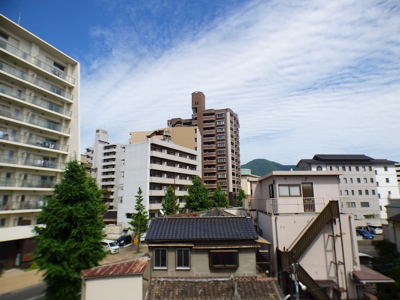 【北九州市小倉北区香春口のマンションの眺望】