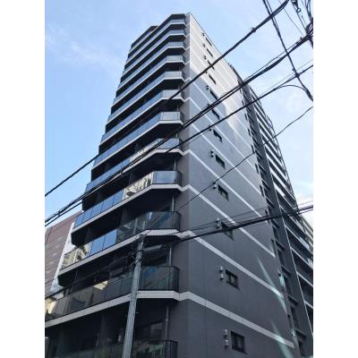 港区西新橋のマンションの建物外観