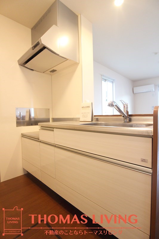 キッチン　シンクも大き目で使い易いです。