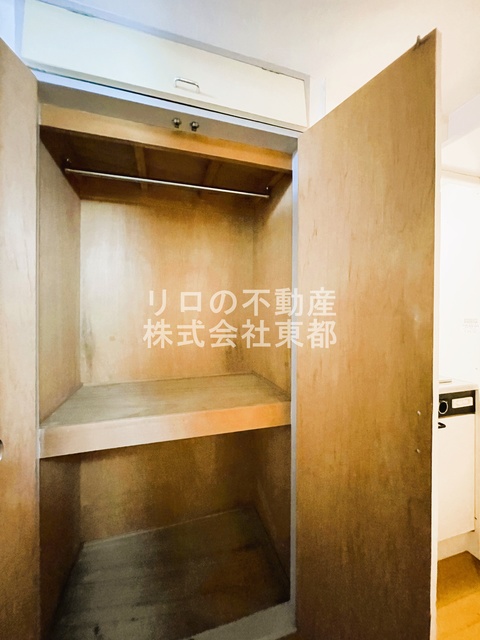 収納　奥行のある収納付です！増えがちな荷物をもスッキリ収納できます