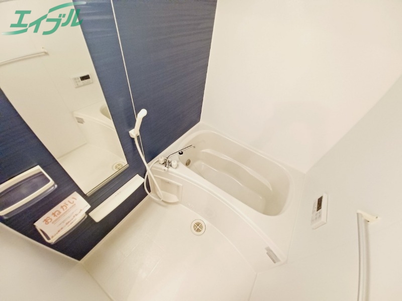 バス・シャワールーム　同型参考写真