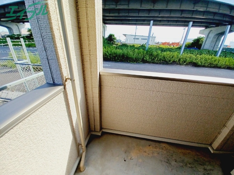 バルコニー　同型参考写真