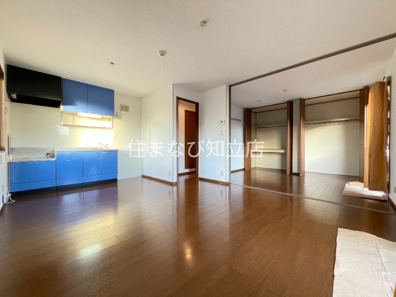 居室・リビング　同型別部屋写真