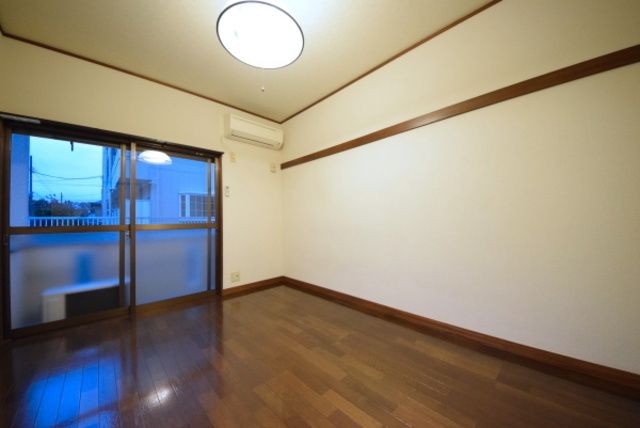 居室・リビング　★フローリング★