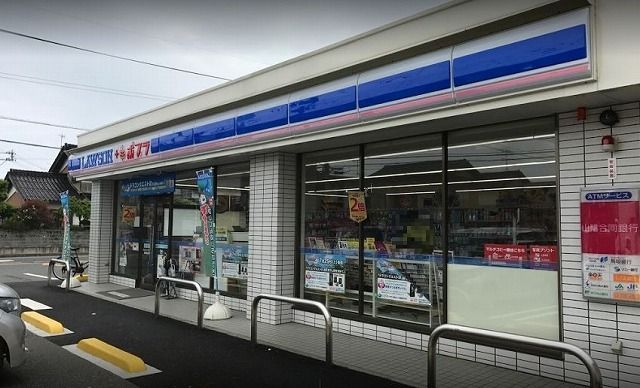 コンビニ　ローソンポプラ鳥取湖山南店（コンビニ）まで450m