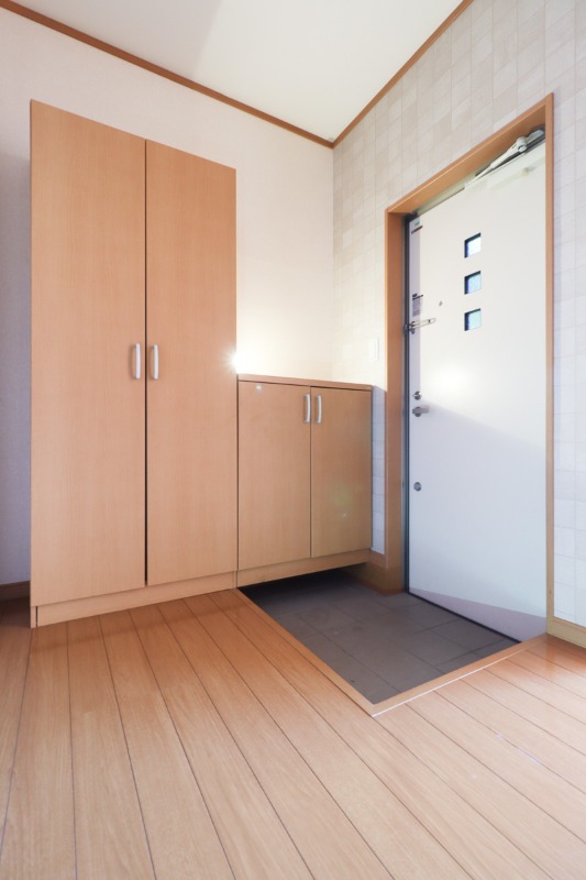 玄関　図面と現状に相違がある場合には現状を優先