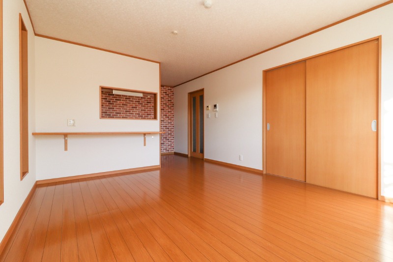 居室・リビング　図面と現状に相違がある場合には現状を優先