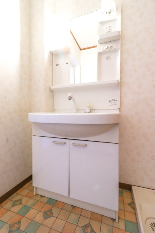 洗面設備　図面と現状に相違がある場合には現状を優先