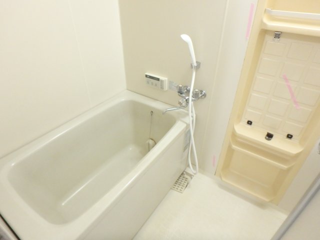 バス・シャワールーム　日々の暮らしに欠かせないお風呂です