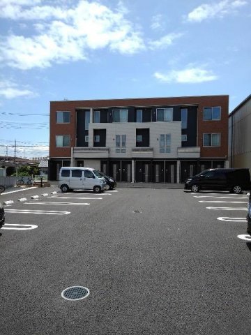 駐車場　駐車場完備です