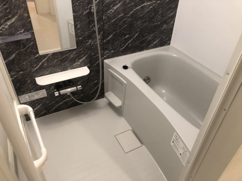 バス・シャワールーム