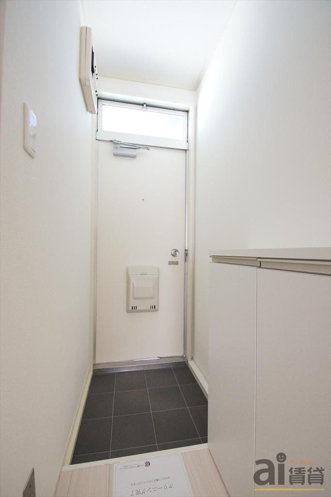 玄関　※写真同仕様です