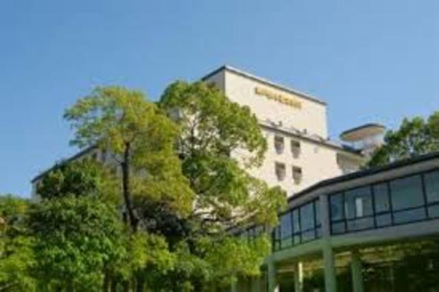 病院　医療法人社団顕鐘会神戸百年記念病院（病院）まで268m