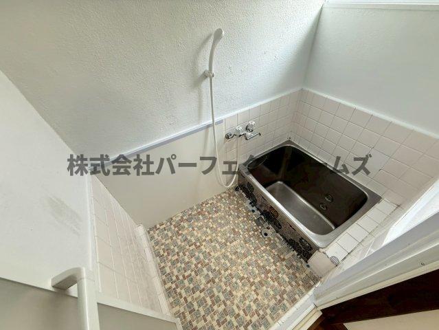 バス・シャワールーム　ゆったり過ごせるお風呂です