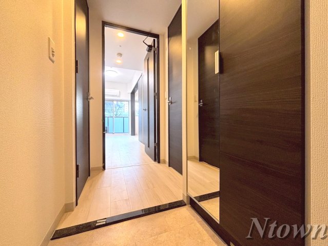 玄関　明るい玄関です