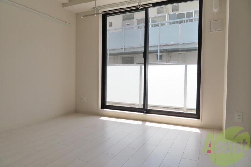 居室・リビング　広々と開放感いっぱいのリビングになります。