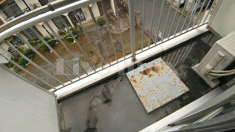 バルコニー　家具・家電付き