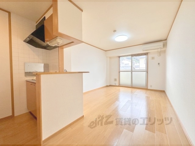 居室・リビング　洋室