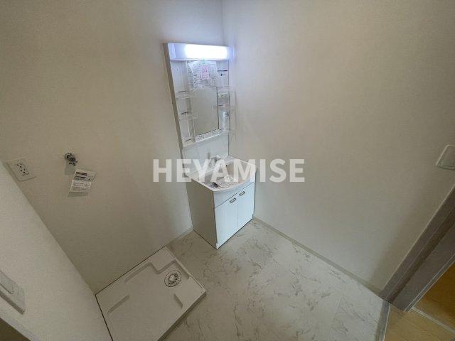 洗面設備　※室内画像は別棟のもの