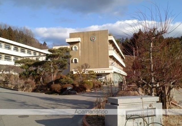 小学校　二本松市立南小学校（小学校）まで1100m