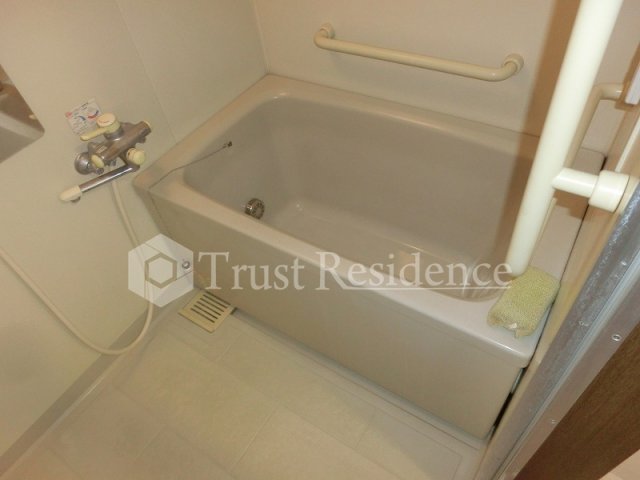 バス・シャワールーム　別部屋参照。