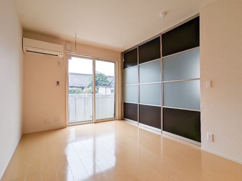 居室・リビング　図面と現状に相違がある場合には現状を優先