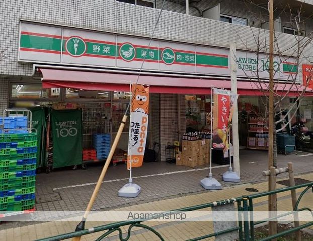 コンビニ　ローソンストア１００（コンビニ）まで155m