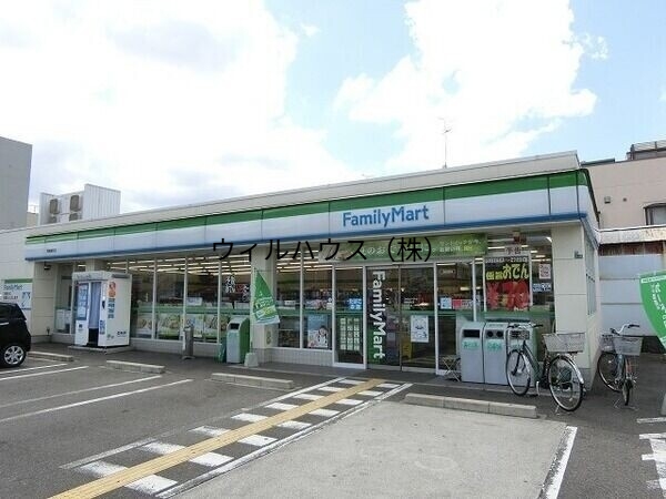 コンビニ　ファミリーマート堺南清水町店（コンビニ）まで639m