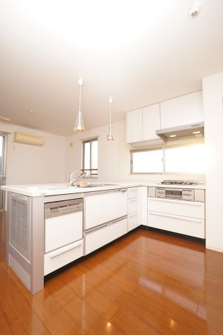 キッチン　お料理しやすいキッチンです