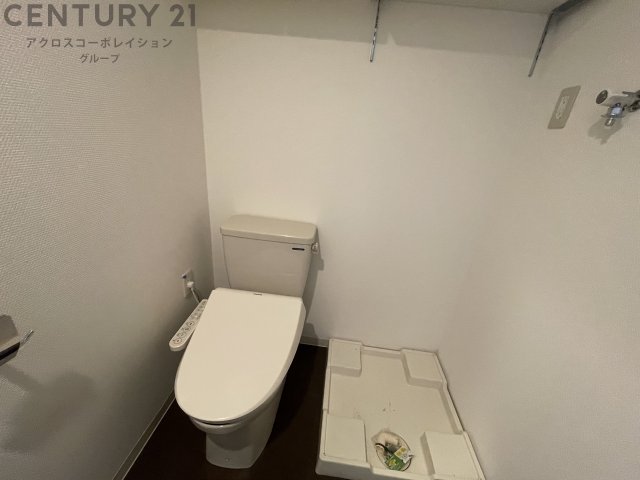 トイレ　温水洗浄便座機能付きのトイレです♪