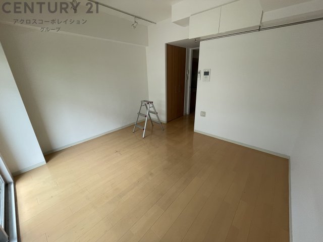 居室・リビング　エアコン付きの8.5帖の洋室です♪