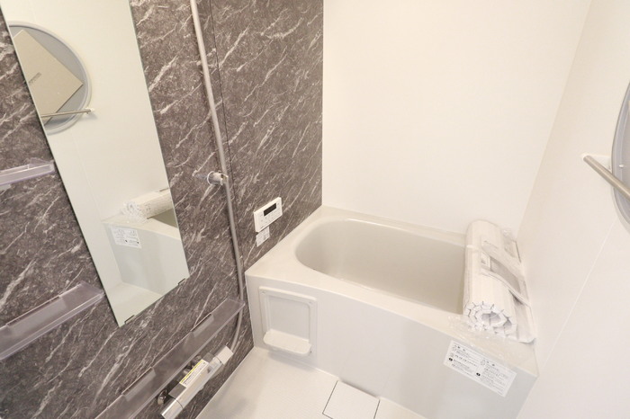 バス・シャワールーム　バスルーム