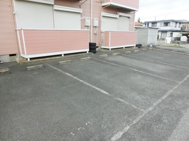 駐車場　敷地内にある駐車場