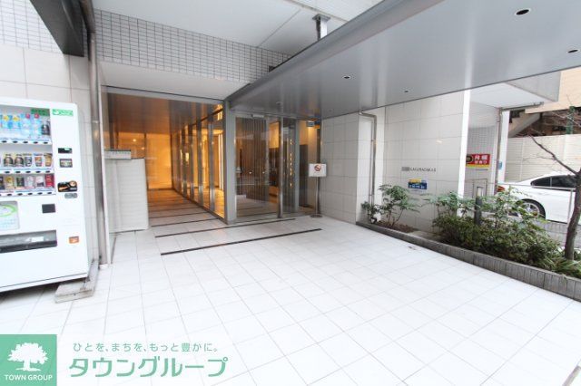 エントランス　※参考写真