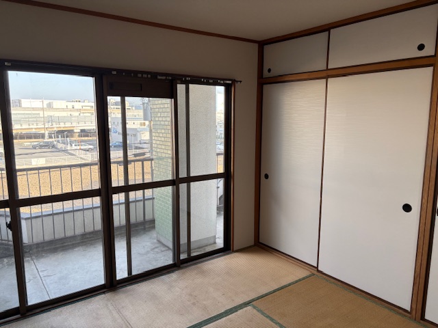 ツイン88の居間写真