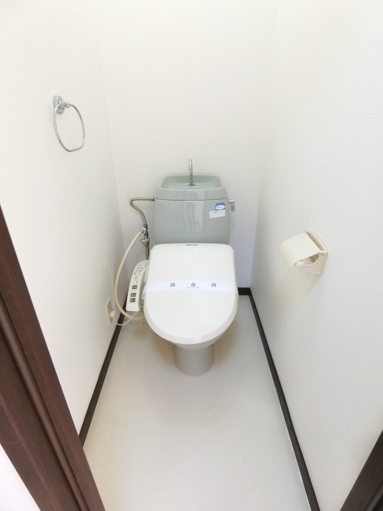 トイレ　別室・参考106号室