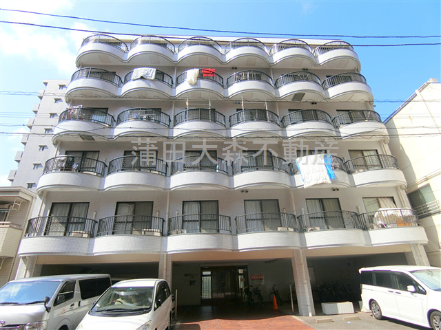 建物外観　1986年3月築　鉄骨造地上6階建て総戸数30戸のインターネ