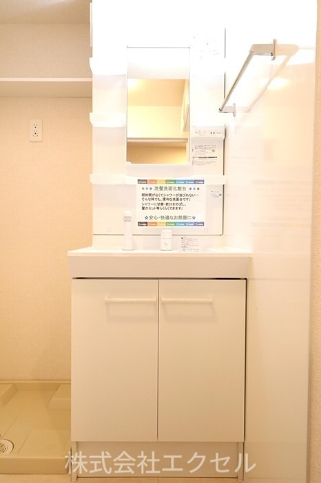 洗面設備　独立洗面台です。