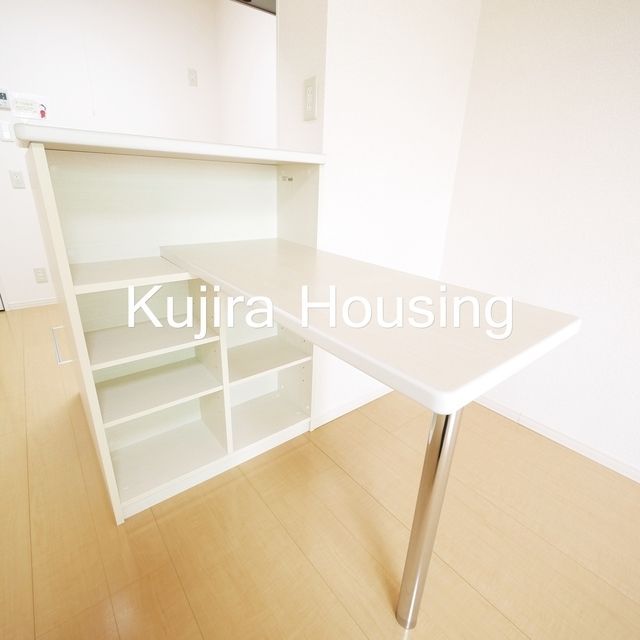 その他　ミニテーブル付いてます★