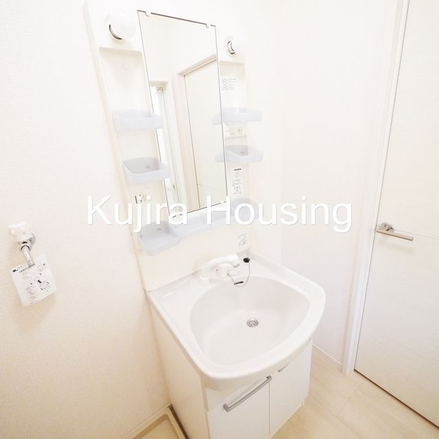 洗面設備　身支度しやすい洗髪洗面化粧台完備★