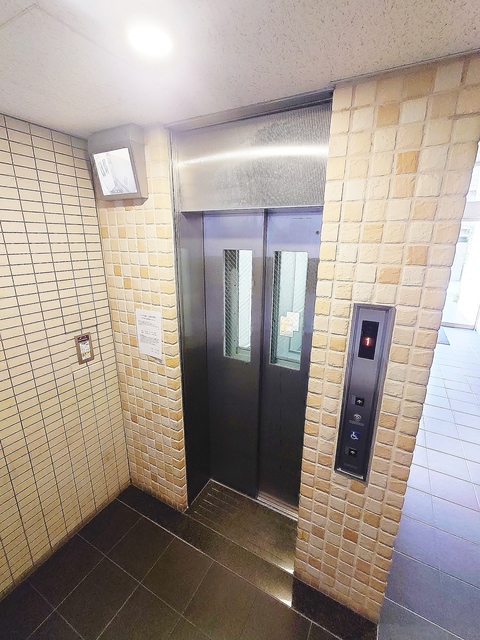 その他共有部分　防犯モニター付きエレベーター