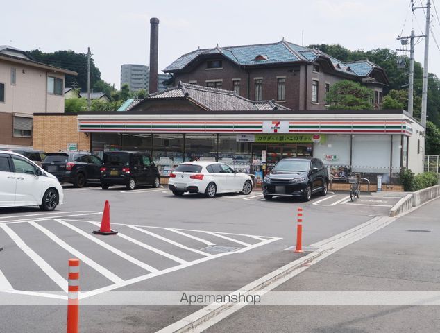 コンビニ　セブンイレブン（コンビニ）まで50m