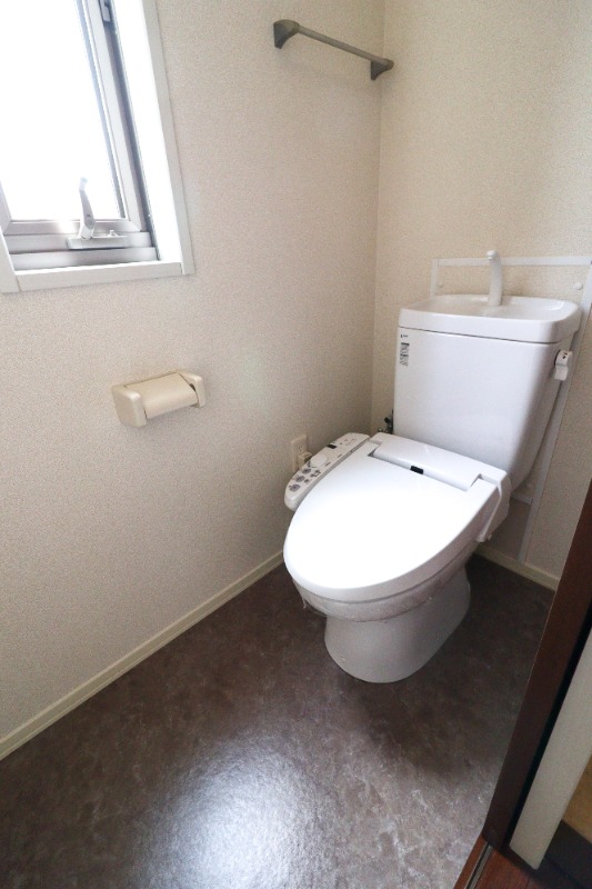 トイレ　図面と現状に相違がある場合には現状を優先