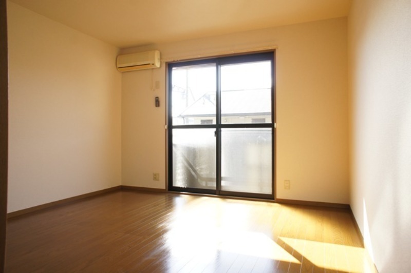 居室・リビング　図面と現状に相違がある場合には現状を優先