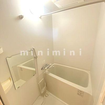 バス・シャワールーム　※写真は同シリーズ類似物件を含む為現況優先とさせて頂きます