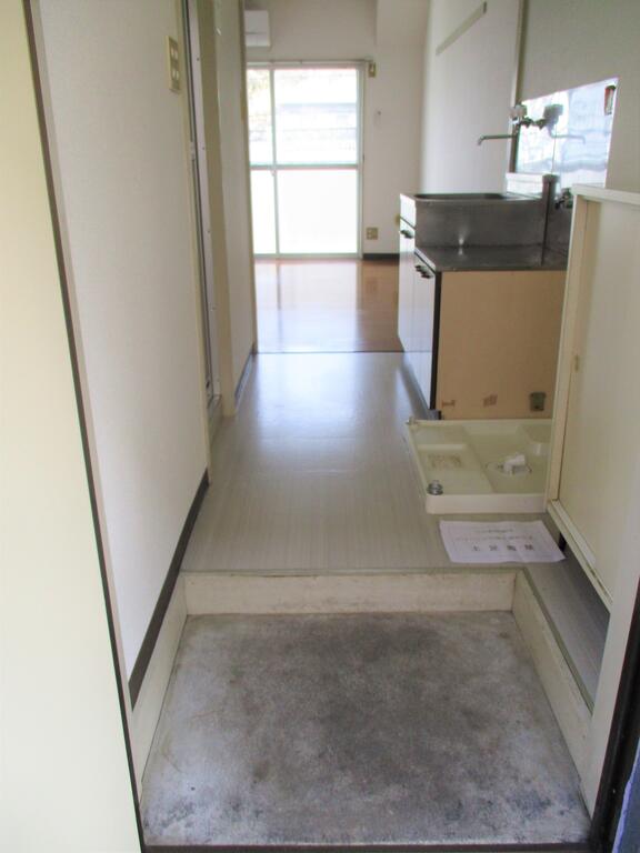 玄関　別部屋参考写真