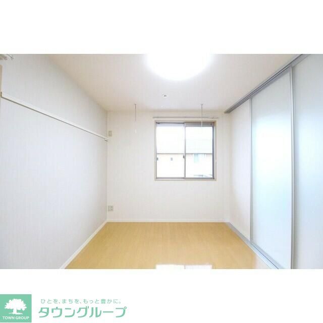 ツインバード Bの内装写真