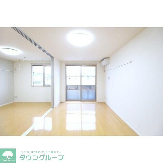 ツインバード Bの居間写真
